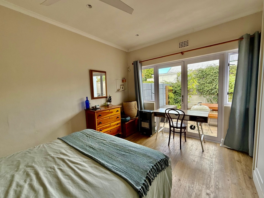 To Let 1 Bedroom Property for Rent in Harfield Village Western Cape